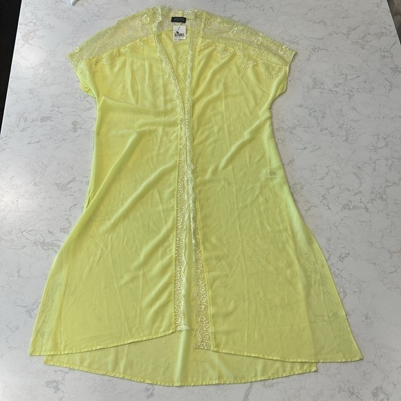 ASTR The Label Citrus Yellow Kimono Women’s Size Medium NWT - Picture 6 of 17